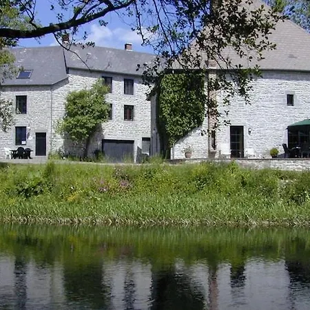 Near Forest And Hiking Trails Дом отдыха Treignes