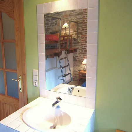 Near Forest And Hiking Trails Ferienhaus