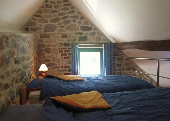 Near Forest And Hiking Trails * Treignes