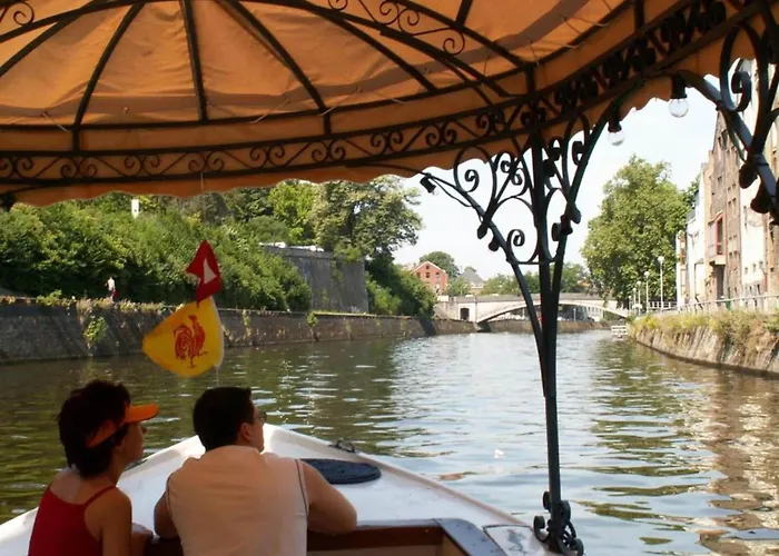 Near Forest And Hiking Trails Nyaraló Treignes